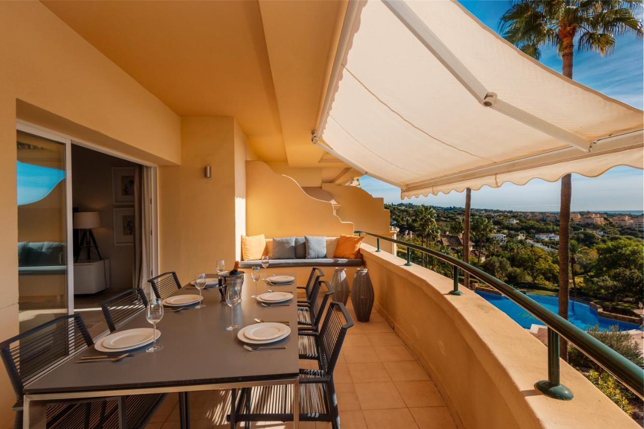 Home, With Sea Views, South Facing And Close To The Golf Course And The Beach, In Elviria Hills Appartamento Marbella