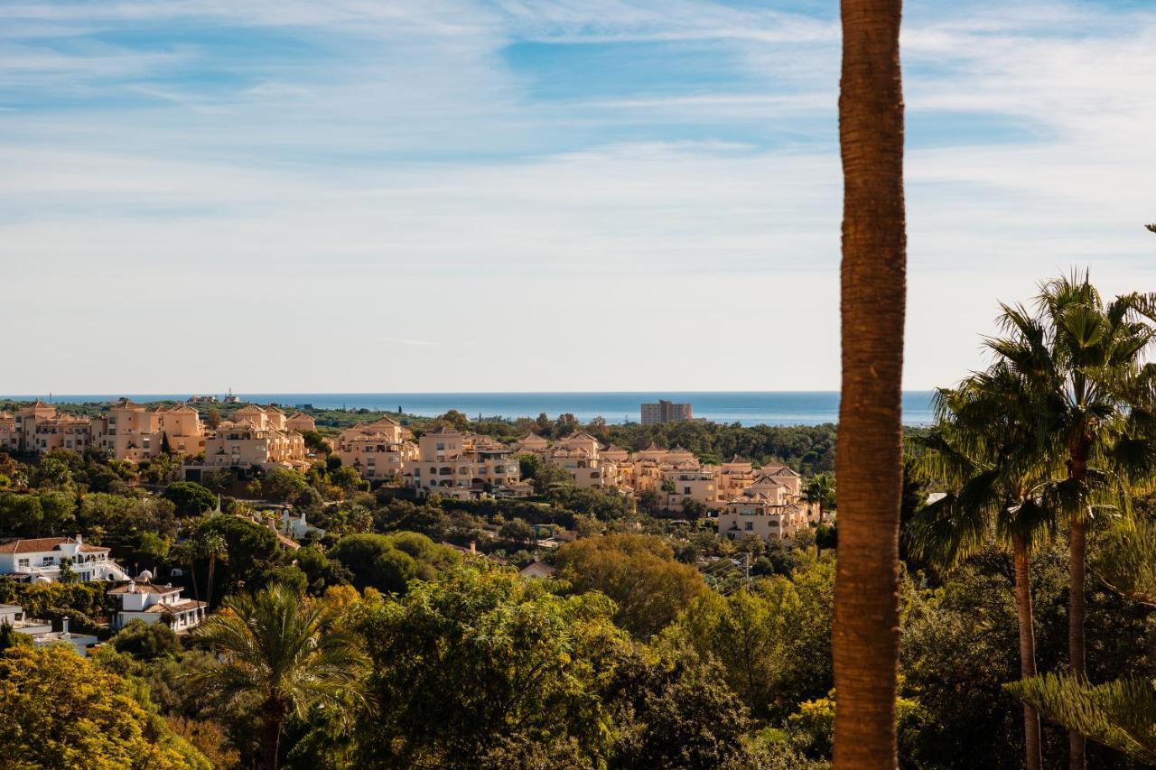 Home, With Sea Views, South Facing And Close To The Golf Course And The Beach, In Elviria Hills *