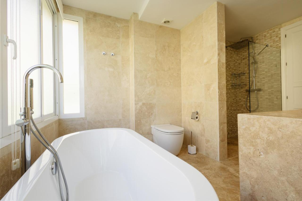 Apartment Seaside Golf Retreat: Elviria Hills Marbella