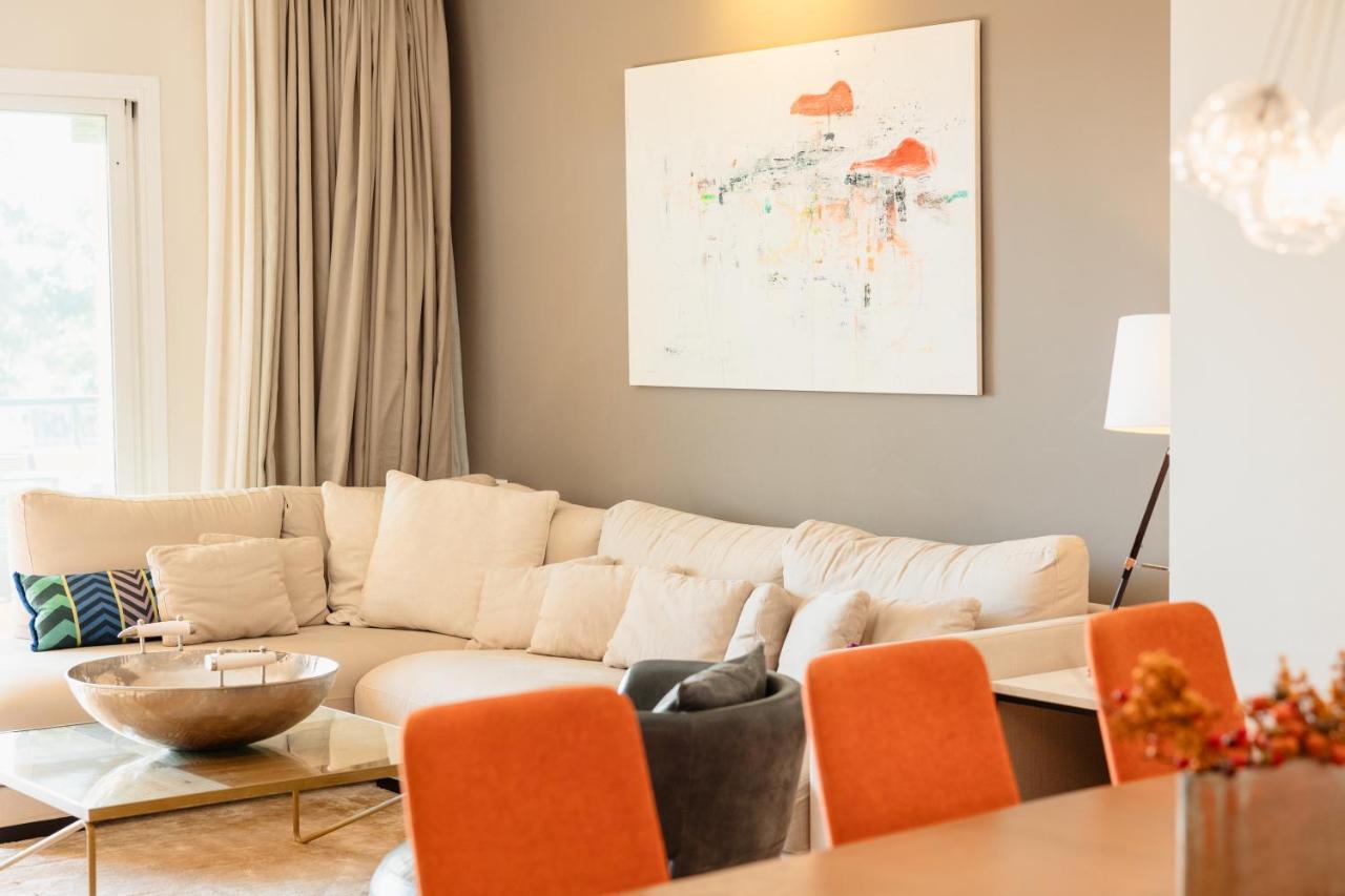 Apartment Seaside Golf Retreat: Elviria Hills *